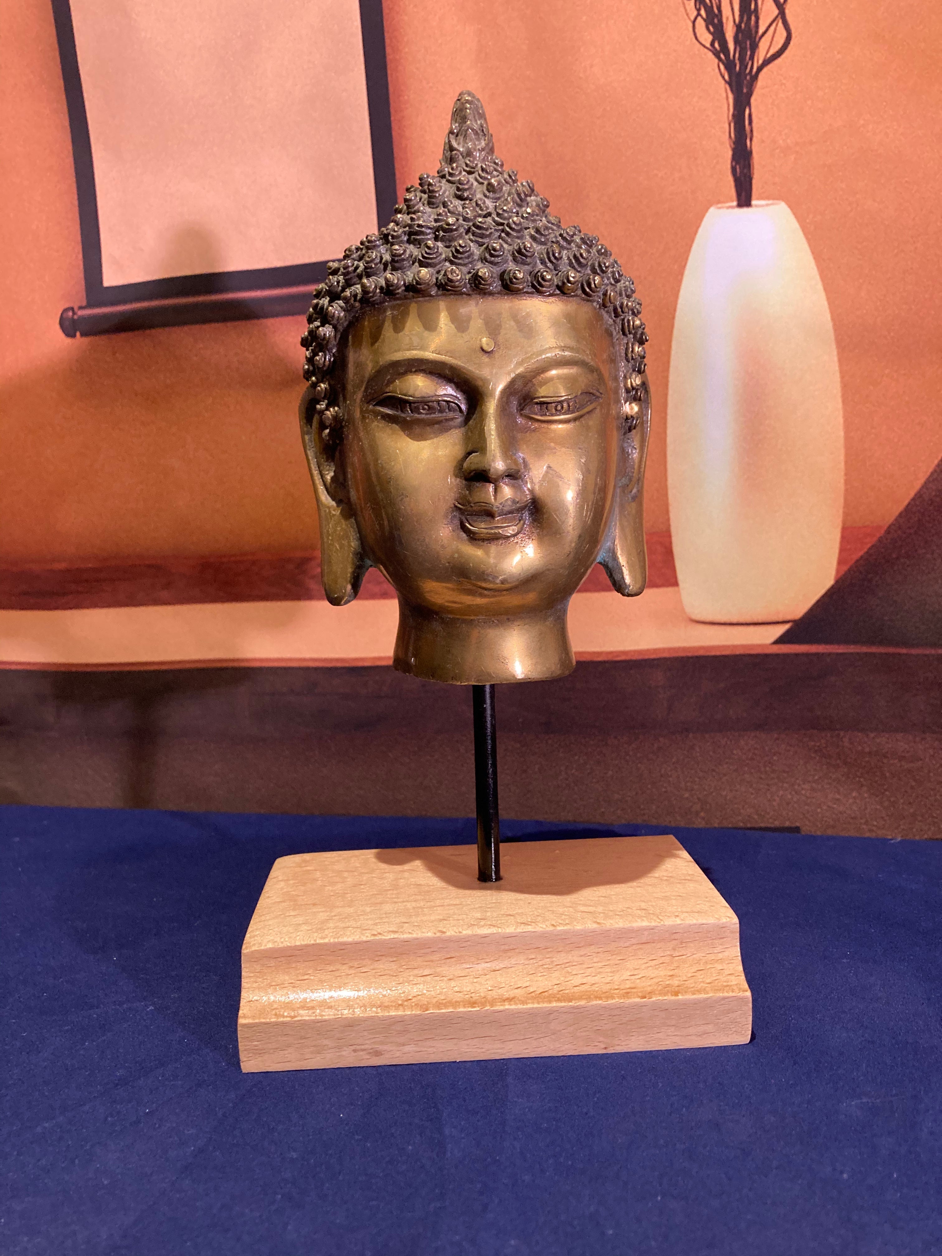 Buddha. Japanese. - Yamazakura