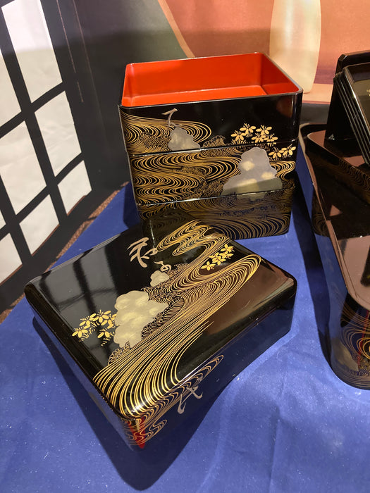 Sake and bento set - Yamazakura