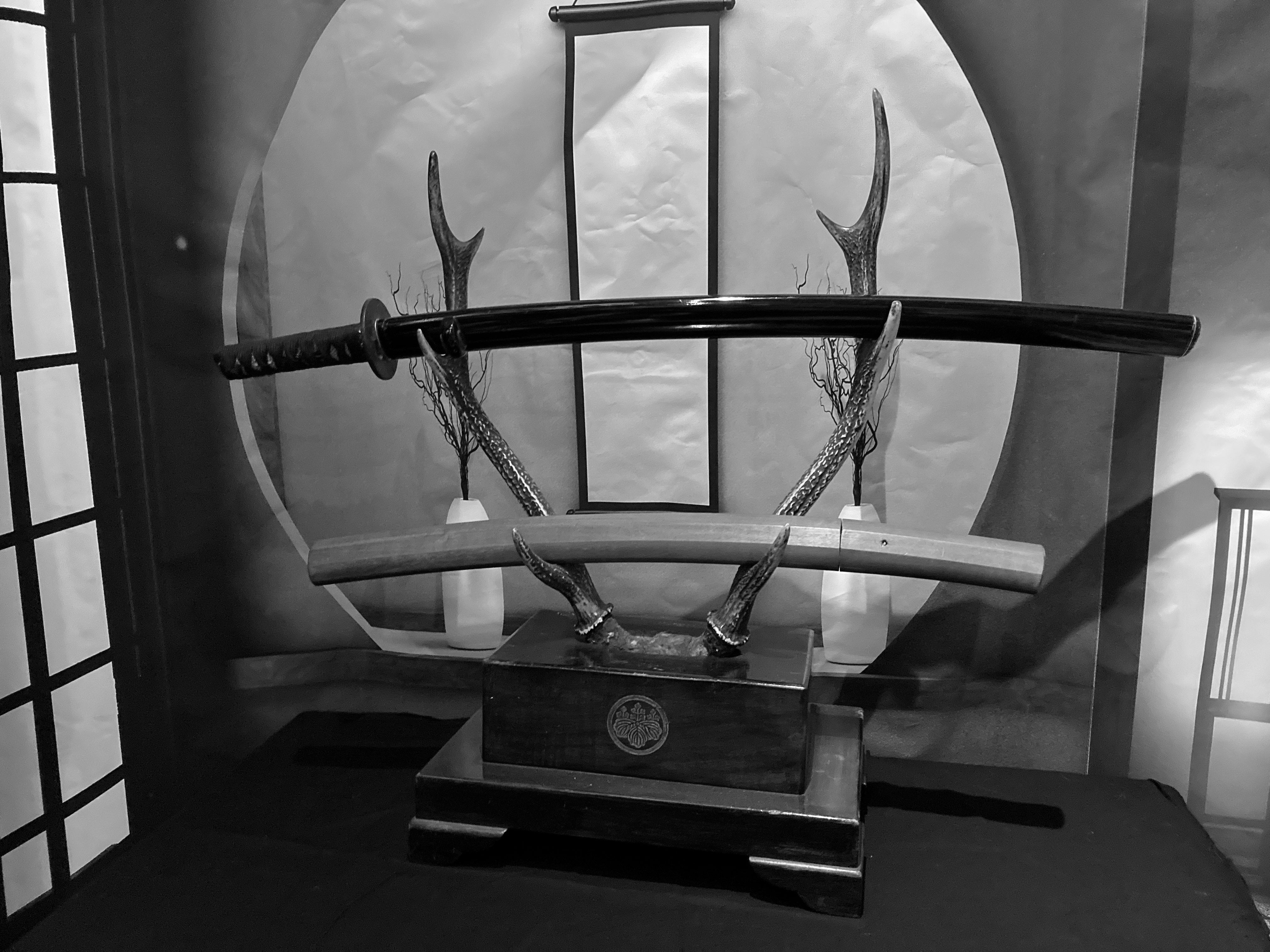 Deer Antler katana- kake , ( sword stand )Samurai. - Yamazakura