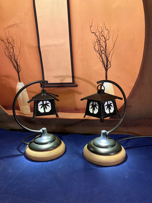 Two small but sweet lamps - Yamazakura