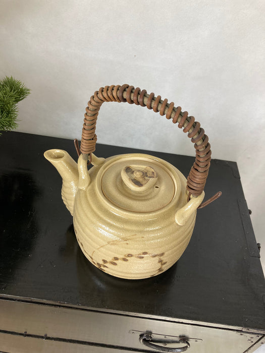 Tea pot. Kyusu - Yamazakura