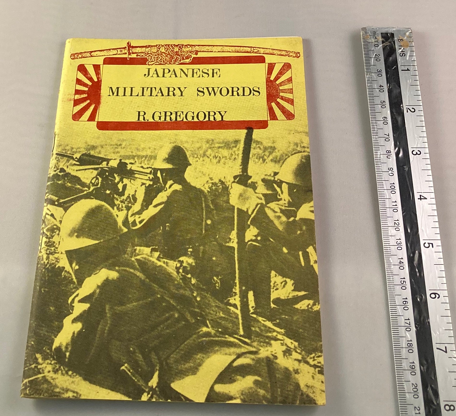 Japanese Military Swords ( rare cover) Gregory - Yamazakura